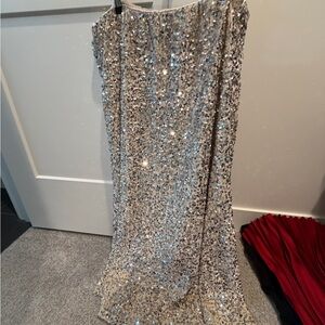 Old Navy Cream Sequin skirt